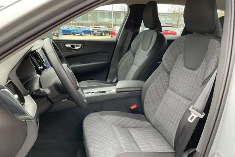 Volvo XC60 din 2023 cu 23.500 km - oferta VOL174572 - foto 15