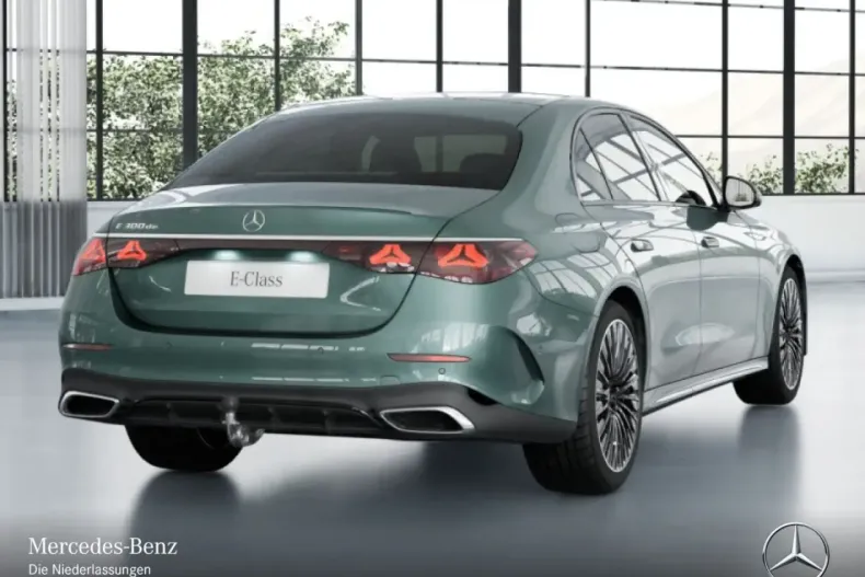 Mercedes-Benz E 300 din 2025 cu 13.552 km - oferta MER174573 - foto 4