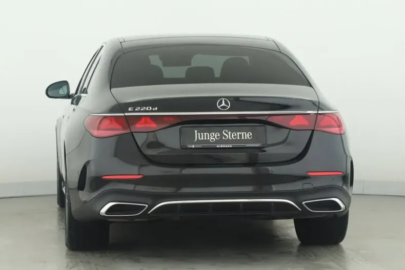 Mercedes-Benz E 220 din 2025 cu 12.393 km - oferta MER174574 - foto 4