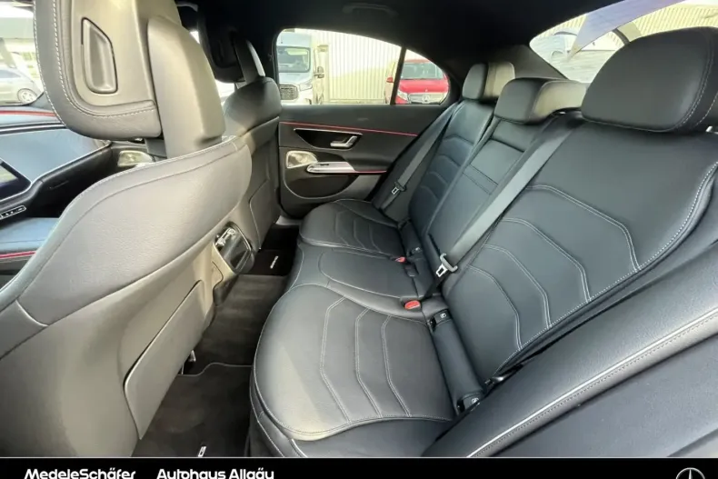 Mercedes-Benz E 300 din 2025 cu 23.299 km - oferta MER174575 - foto 16