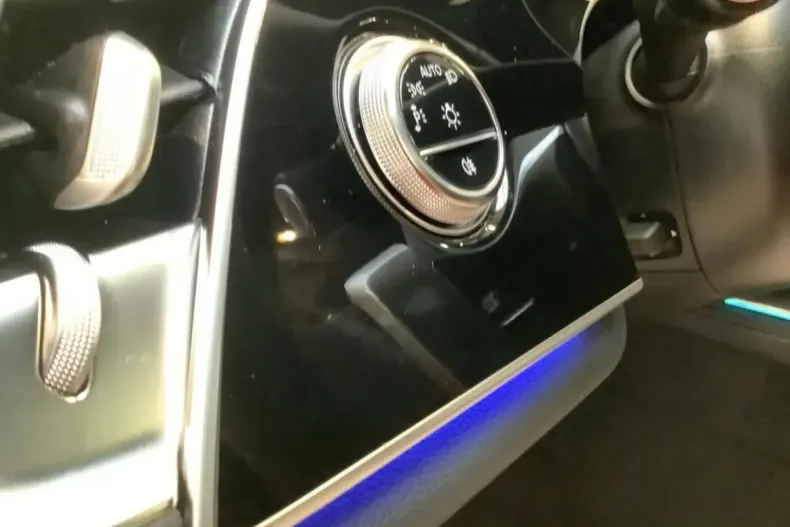 Mercedes-Benz E 200 din 2025 cu 19.900 km - oferta MER174581 - foto 18