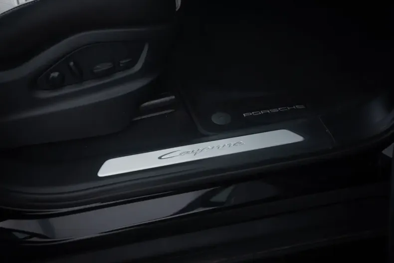 Porsche Cayenne din 2024 cu 29.318 km - oferta POR174585 - foto 28
