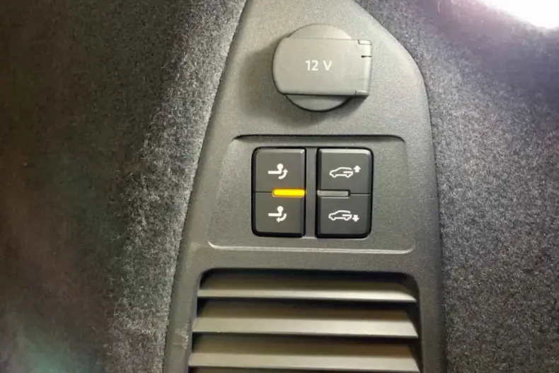 Volkswagen Touareg din 2025 cu 26.800 km - oferta VOL174595 - foto 16