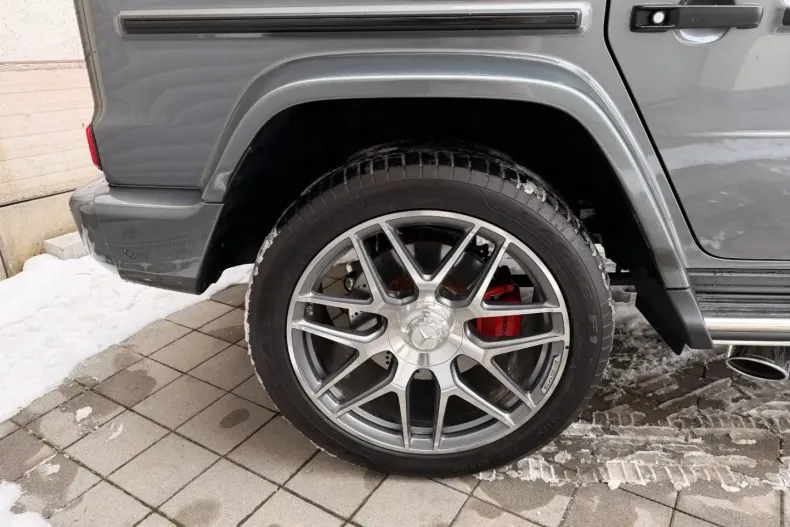 Mercedes-Benz G 63 AMG din 2024 cu 11.999 km - oferta MER174596 - foto 21