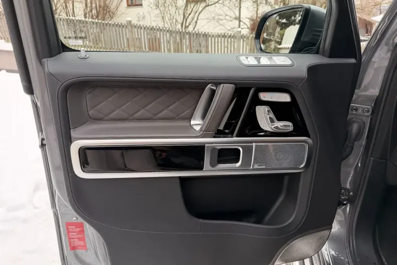 Mercedes-Benz G 63 AMG din 2024 cu 11.999 km - oferta MER174596 - foto 25