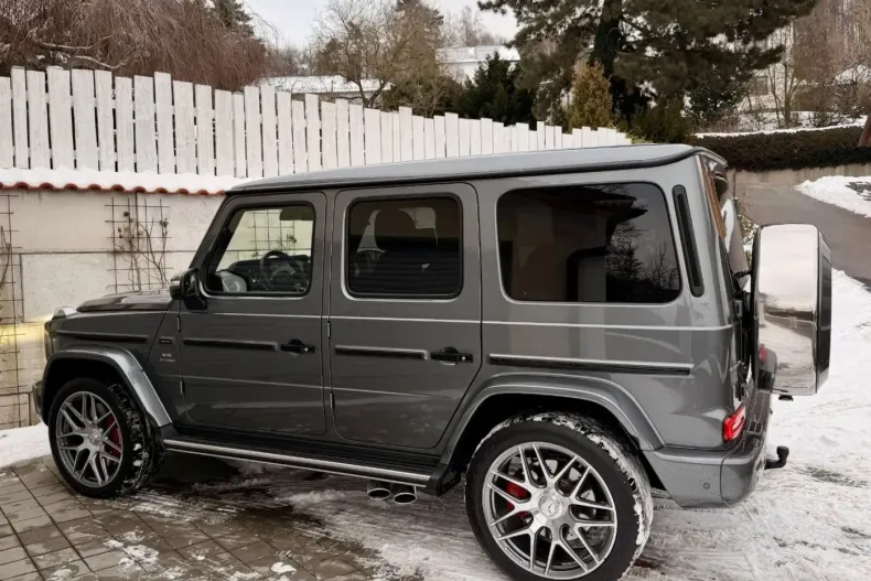 Mercedes-Benz G 63 AMG din 2024 cu 11.999 km - oferta MER174596 - foto 34