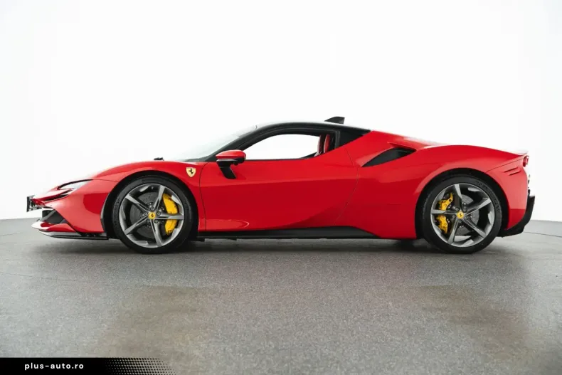 Ferrari SF90 din 2023 cu 2.933 km - oferta FER174599 - foto 8