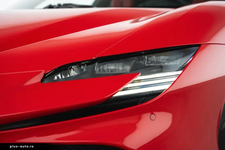 Ferrari SF90 din 2023 cu 2.933 km - oferta FER174599 - foto 22