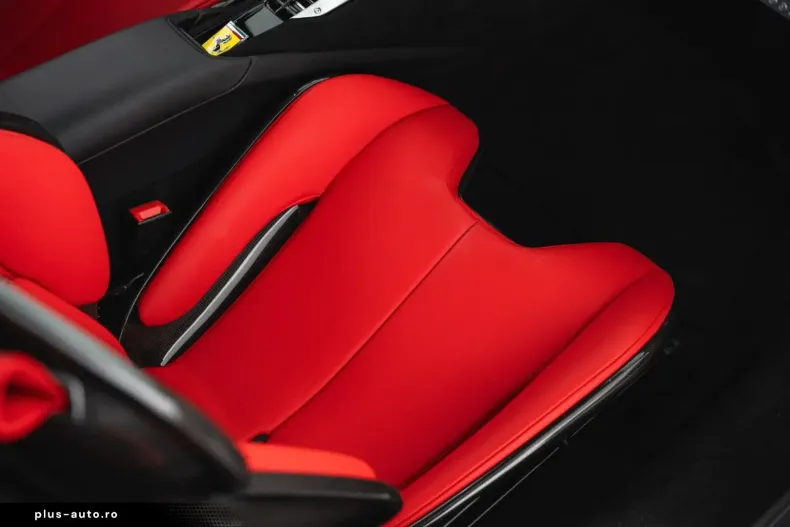 Ferrari SF90 din 2023 cu 2.933 km - oferta FER174599 - foto 35