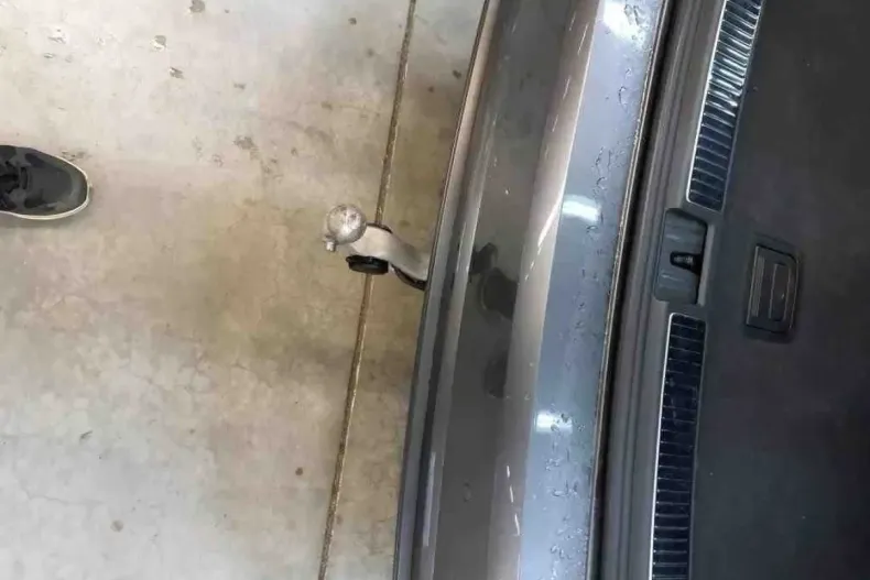 Volkswagen Touareg din 2024 cu 46.170 km - oferta VOL174601 - foto 6