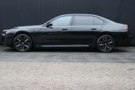 BMW 750 din 2023 cu 118.657 km - oferta BMW174602 - foto 2