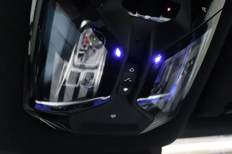 BMW 750 din 2023 cu 118.657 km - oferta BMW174602 - foto 20