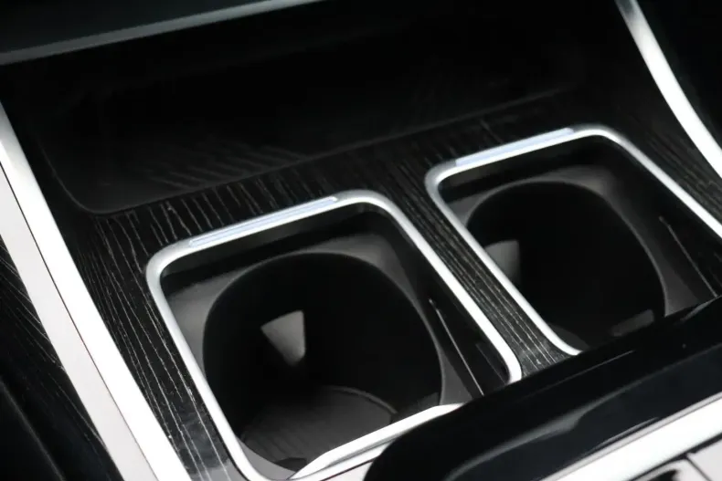 BMW 750 din 2023 cu 118.657 km - oferta BMW174602 - foto 22