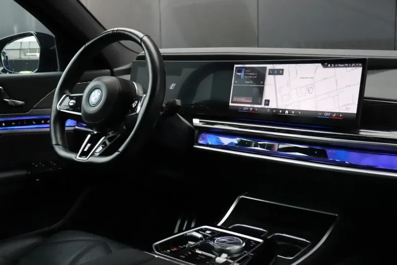 BMW 750 din 2023 cu 118.657 km - oferta BMW174602 - foto 25