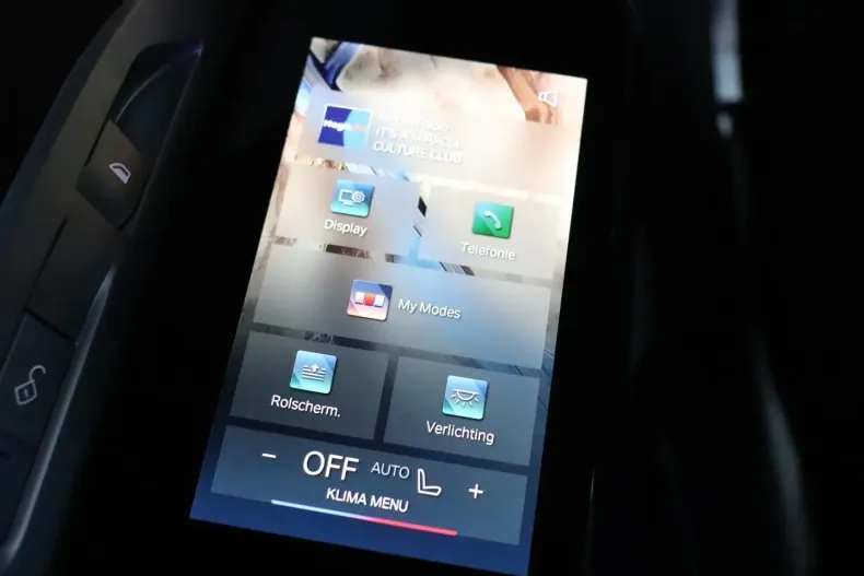 BMW 750 din 2023 cu 118.657 km - oferta BMW174602 - foto 29