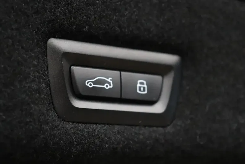 BMW 750 din 2023 cu 118.657 km - oferta BMW174602 - foto 45