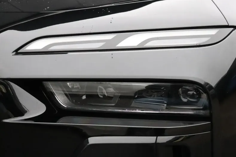 BMW 750 din 2023 cu 118.657 km - oferta BMW174602 - foto 48