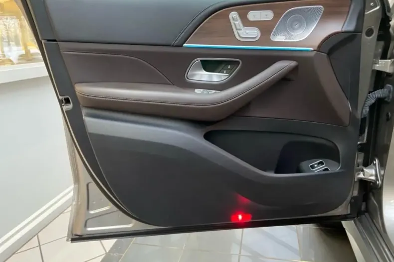 Mercedes-Benz GLE 350 din 2023 cu 60.912 km - oferta MER174608 - foto 5