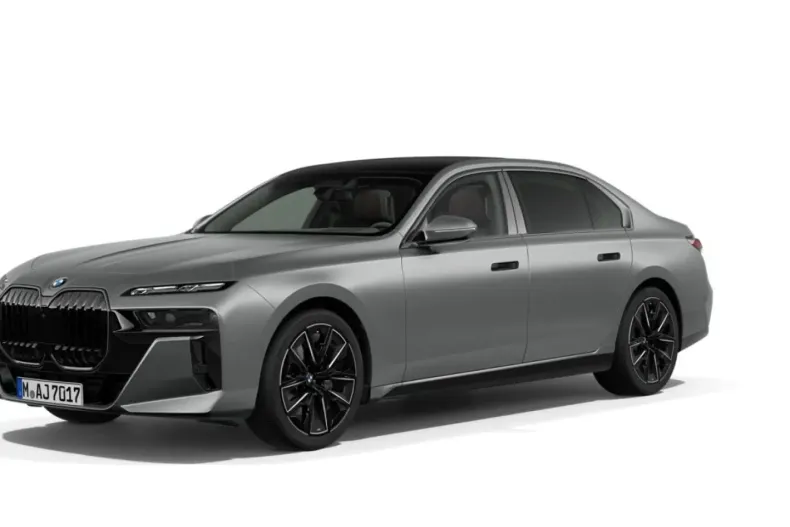 BMW 740 din 2024 cu 56.743 km - oferta BMW174622 - foto 2