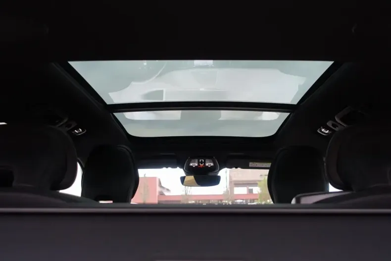 Volvo XC60 din 2024 cu 20.323 km - oferta VOL174631 - foto 13