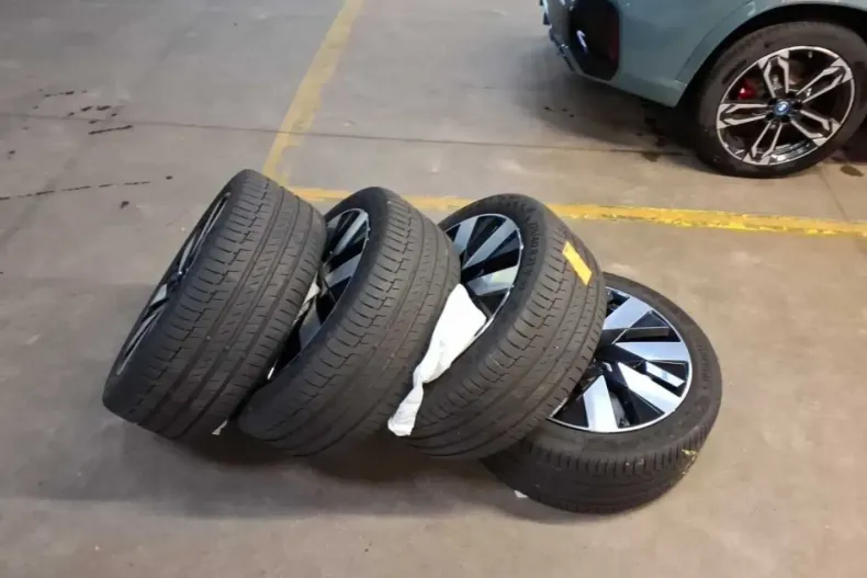 Volvo XC90 din 2024 cu 60.375 km - oferta VOL174633 - foto 10