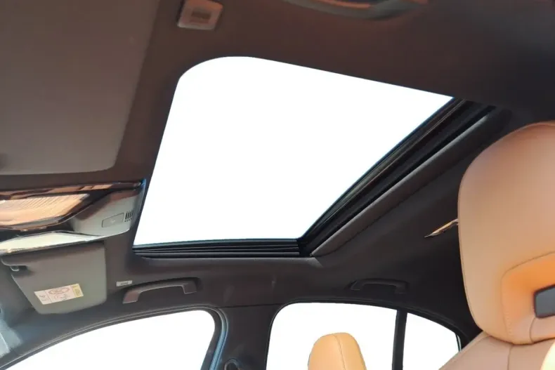 BMW 330 din 2024 cu 24.610 km - oferta BMW174636 - foto 13