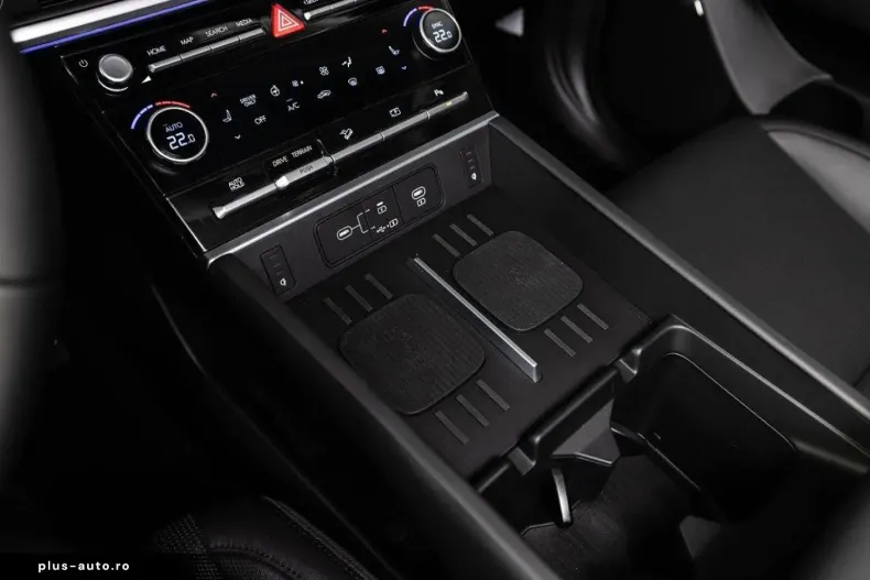 Hyundai SANTA FE din 2025 cu 14.258 km - oferta HYU174643 - foto 13