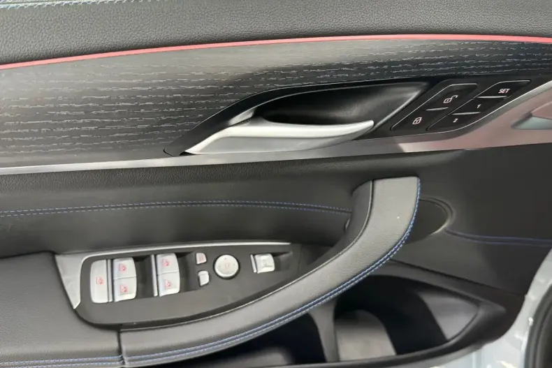 BMW X4 din 2024 cu 32.600 km - oferta BMW174655 - foto 25