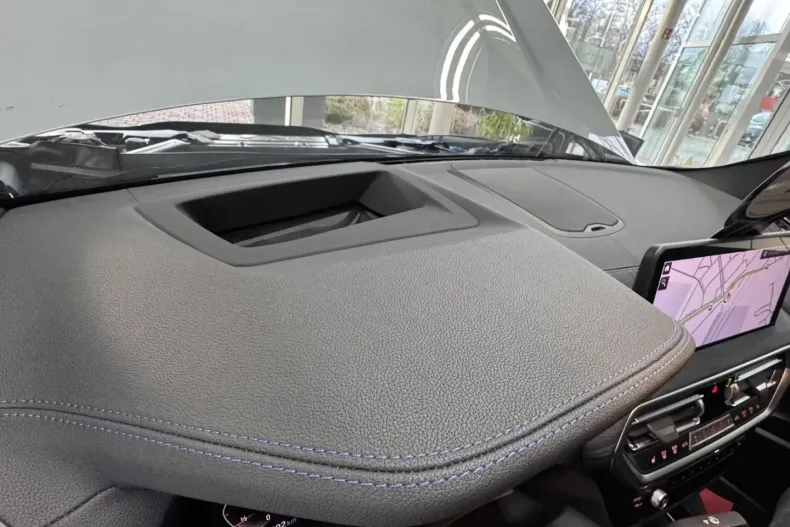 BMW X4 din 2024 cu 32.600 km - oferta BMW174655 - foto 31