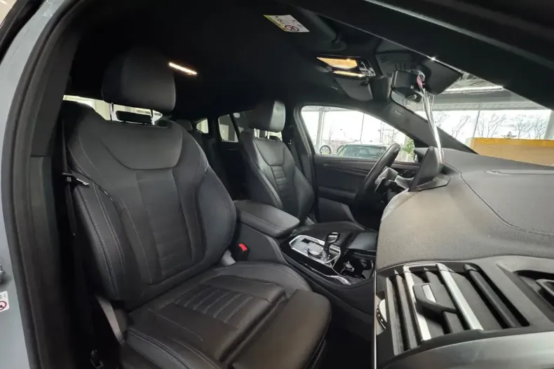 BMW X4 din 2024 cu 32.600 km - oferta BMW174655 - foto 34