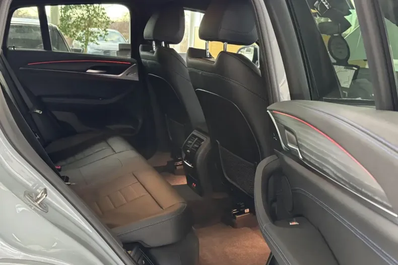 BMW X4 din 2024 cu 32.600 km - oferta BMW174655 - foto 36