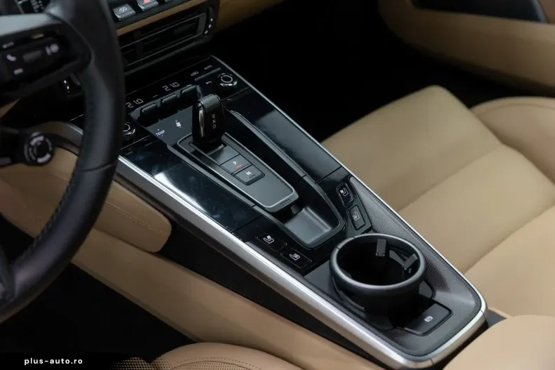 Porsche 911 din 2021 cu 43.000 km - oferta POR174665 - foto 38