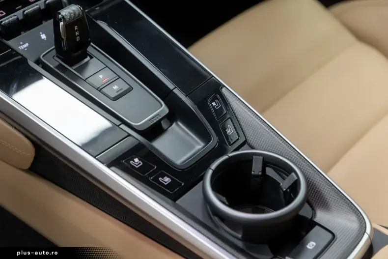 Porsche 911 din 2021 cu 43.000 km - oferta POR174665 - foto 40