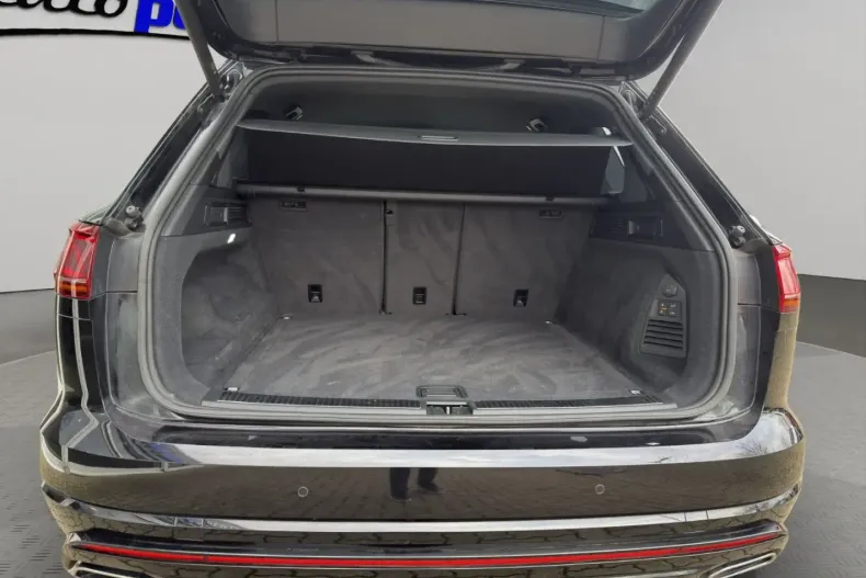 Volkswagen Touareg din 2021 cu 79.000 km - oferta VOL174669 - foto 22