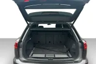 Volkswagen Touareg din 2022 cu 93.230 km - oferta VOL174670 - foto 6