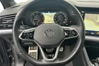 Volkswagen Touareg din 2022 cu 93.230 km - oferta VOL174670 - foto 10