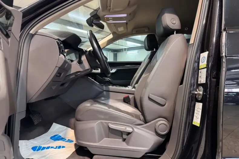 Volkswagen Touareg din 2021 cu 99.800 km - oferta VOL174674 - foto 8