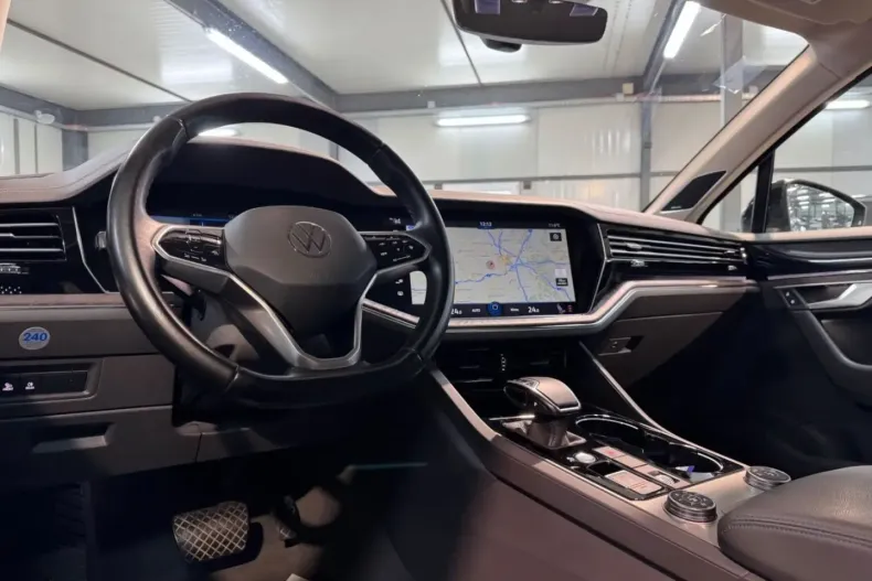 Volkswagen Touareg din 2021 cu 99.800 km - oferta VOL174674 - foto 11