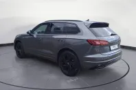 Volkswagen Touareg din 2022 cu 98.500 km - oferta VOL174676 - foto 3