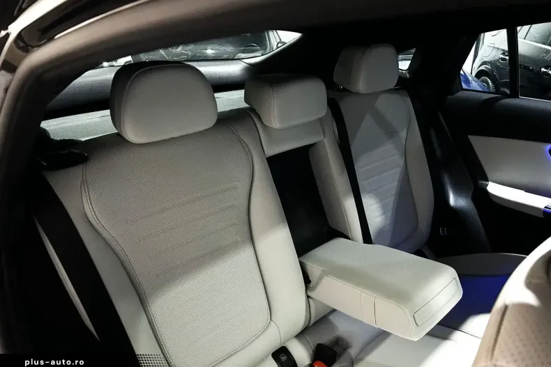 Mercedes-Benz GLC 300 din 2024 cu 39.150 km - oferta MER174677 - foto 16