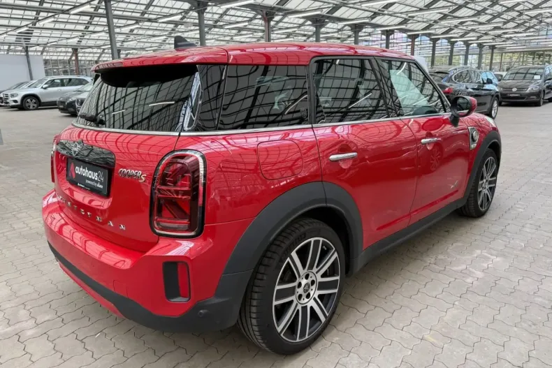 MINI Cooper SE Countryman din 2023 cu 29.325 km - oferta MIN174680 - foto 4
