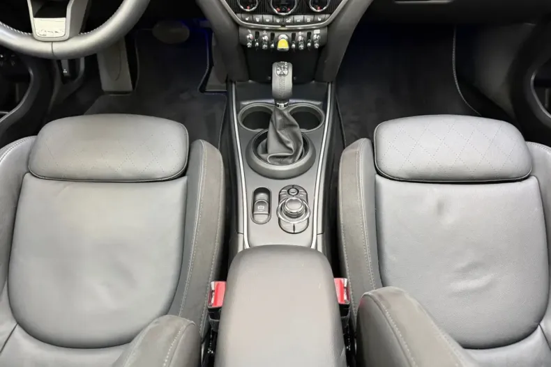 MINI Cooper SE Countryman din 2023 cu 29.325 km - oferta MIN174680 - foto 13