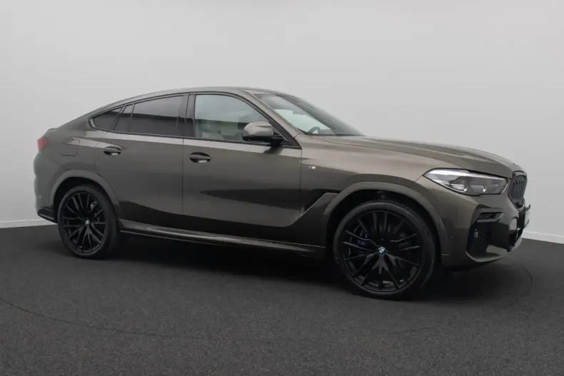 BMW X6 din 2022 cu 41.987 km - oferta BMW174683 - foto 4