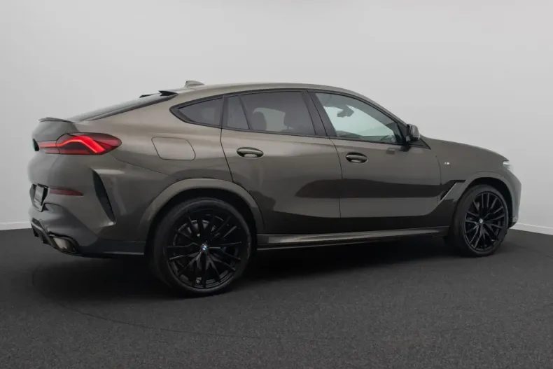 BMW X6 din 2022 cu 41.987 km - oferta BMW174683 - foto 6