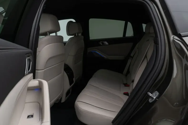 BMW X6 din 2022 cu 41.987 km - oferta BMW174683 - foto 25