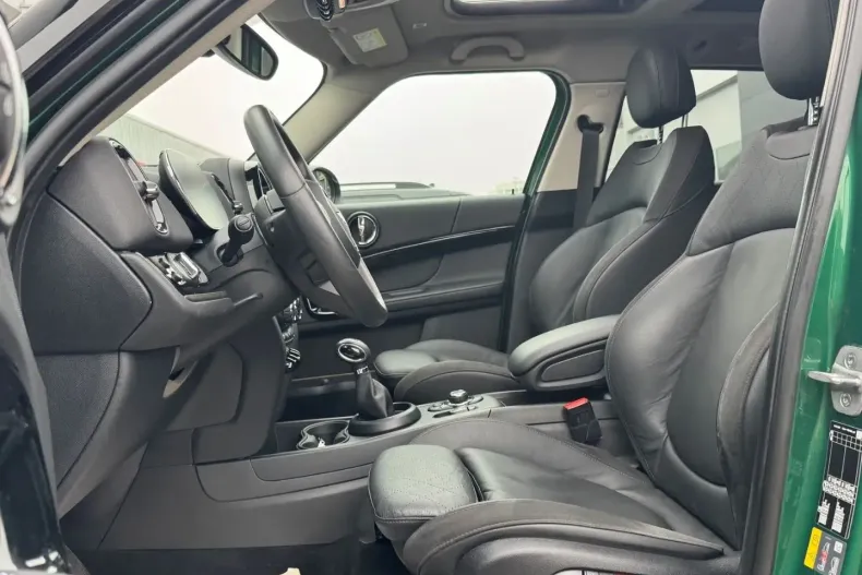 MINI Cooper SE Countryman din 2022 cu 39.528 km - oferta MIN174684 - foto 8