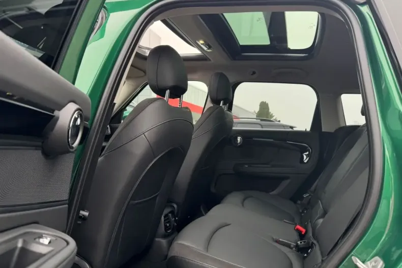 MINI Cooper SE Countryman din 2022 cu 39.528 km - oferta MIN174684 - foto 10