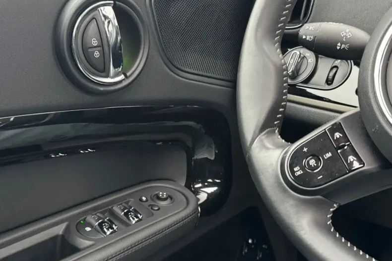 MINI Cooper SE Countryman din 2022 cu 39.528 km - oferta MIN174684 - foto 18