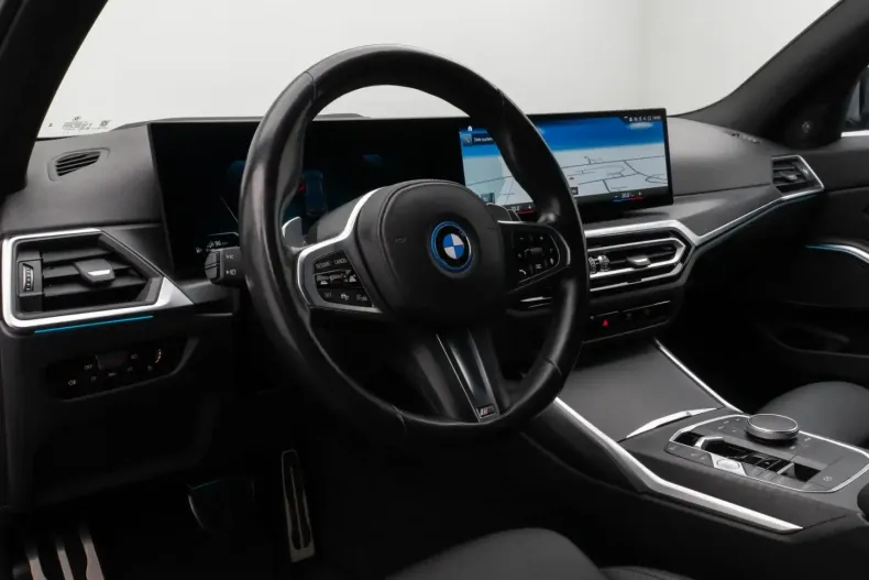 BMW 330 din 2022 cu 48.418 km - oferta BMW174685 - foto 20