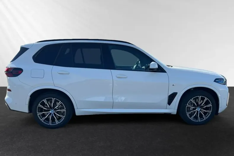 BMW X5 din 2025 cu 14.750 km - oferta BMW174687 - foto 2